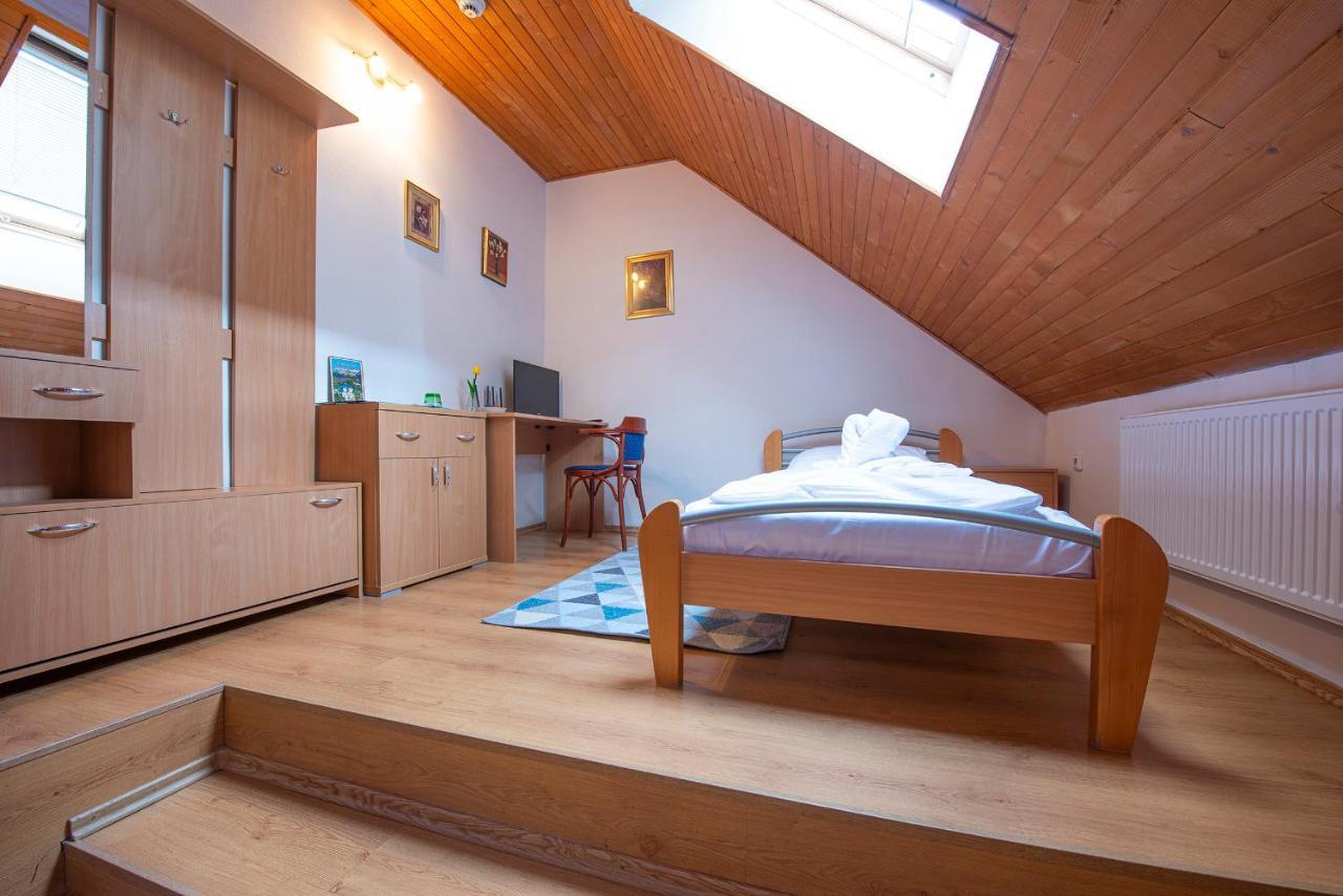 Penzion Familia Hotel Poprad Eksteriør billede